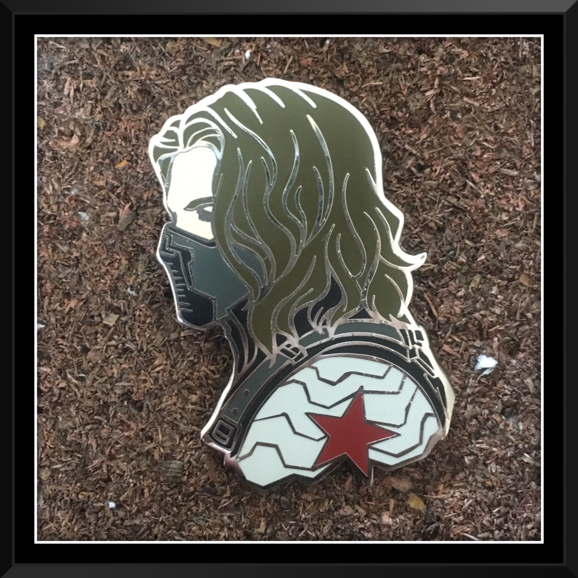 CastleGang Pins Bucky Barnes/Winter Soldier Pin high quality