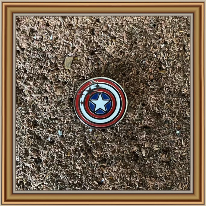 Captain America Shield Sparkles - Mini pin